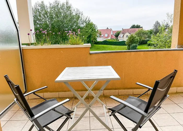 Ideal Famille Avec Parking Semesterbostad